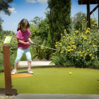 Camping La Source : Sorties En Famille mini golf